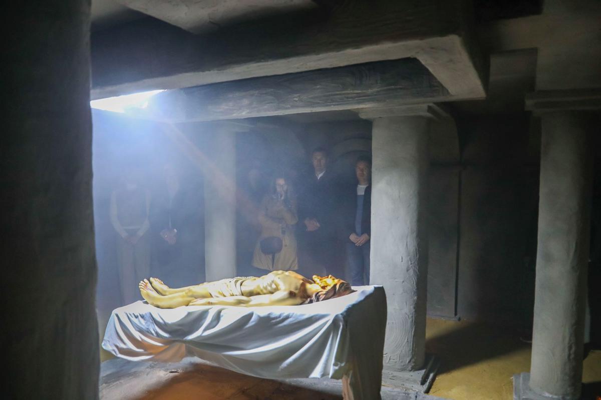 Una de las imágenes de la Semana Santa de Tous.