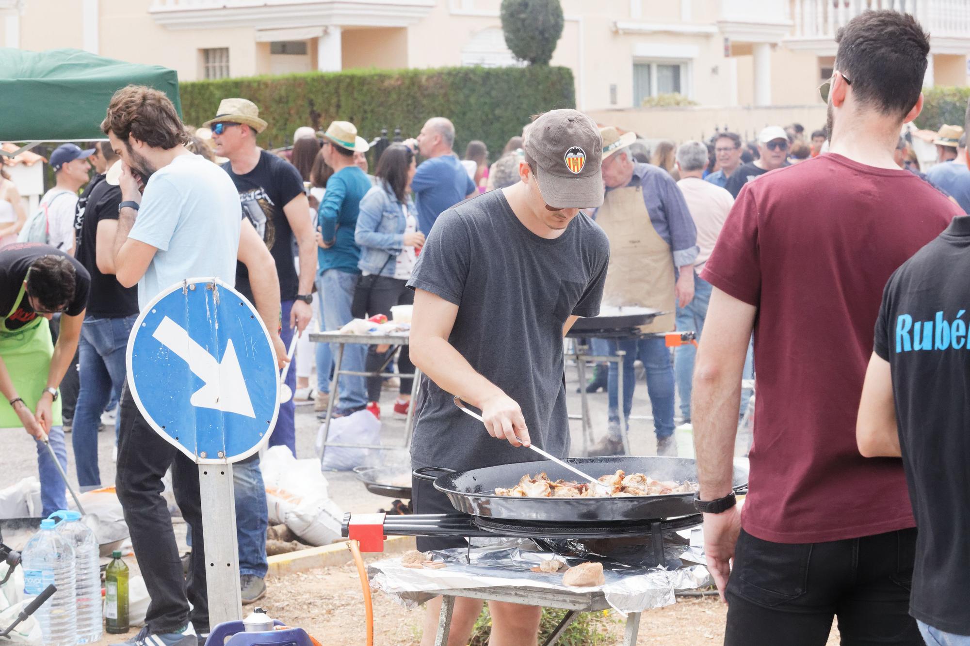 ¡Búscate en la macrogalería! Castellón vive un puente de fiestas en los municipios