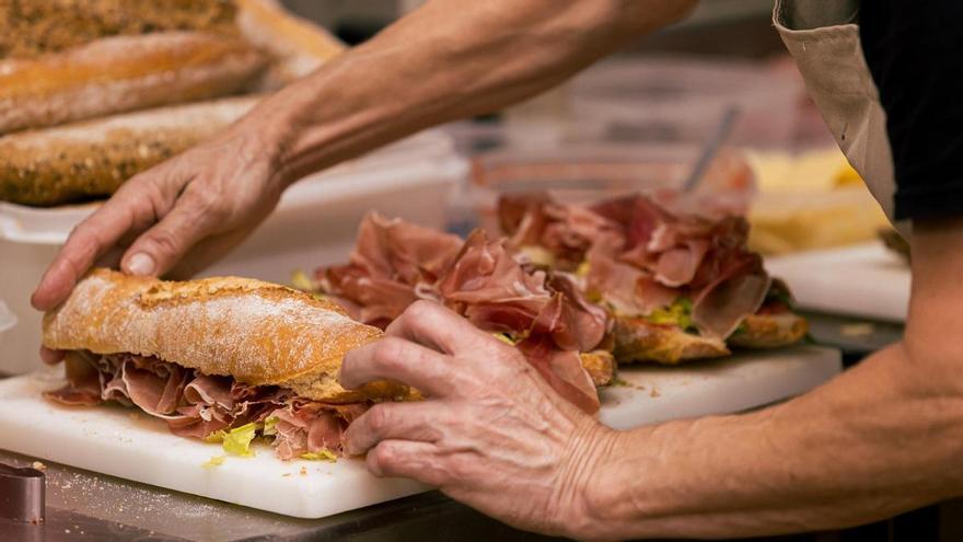 Die 22 Sandwiches und Gerichte, die du in den Lokalen der III. Esmorzaret-Route von Castelló genießen kannst
