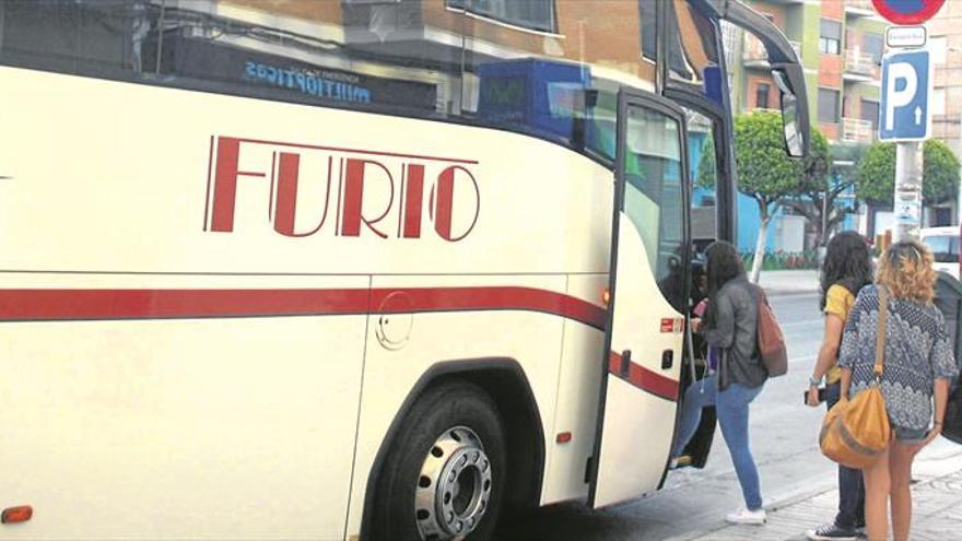 El Consell incrementa las líneas de autobús de la Vall y el Alto Palancia