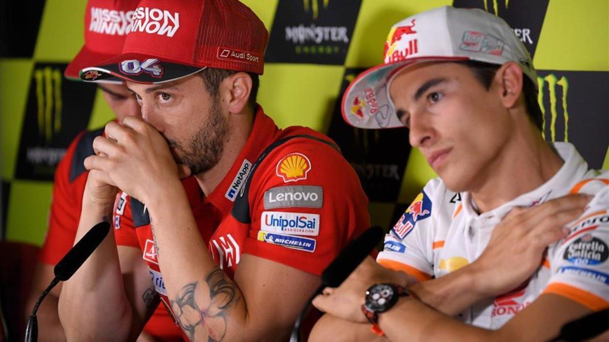 Dovizioso y Márquez durante una rueda de prensa