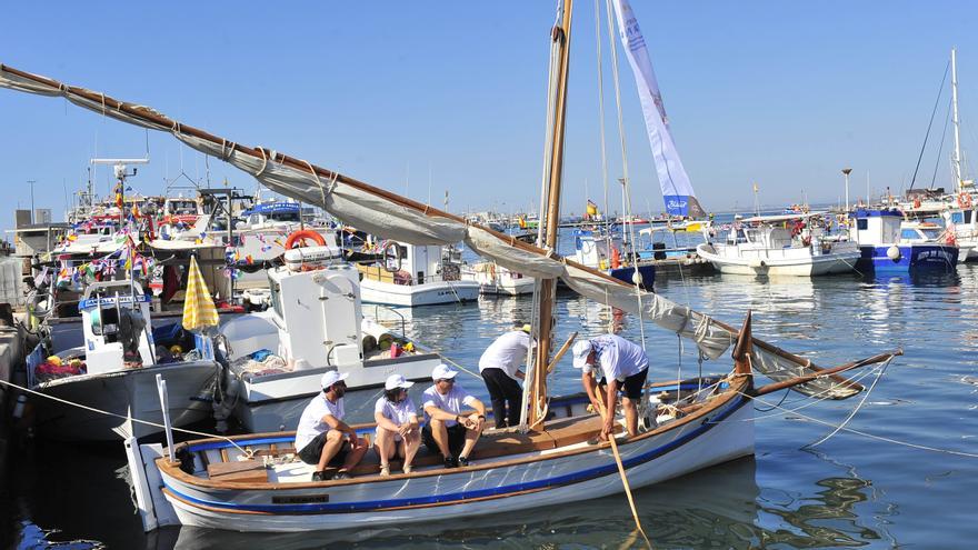 Santa Pola recuerda a sus marineros