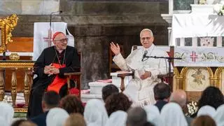 Una jornada a pie de calle de los redactores y fotógrafos de EL PERIÓDICO con motivo de la visita del Papa