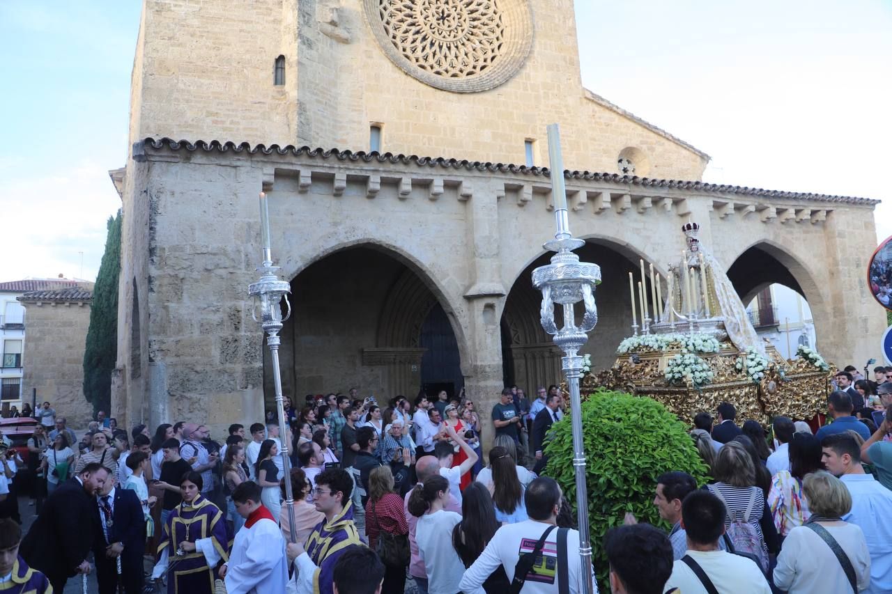 La Procesión de la Virgen de los Remedios, en imágenes