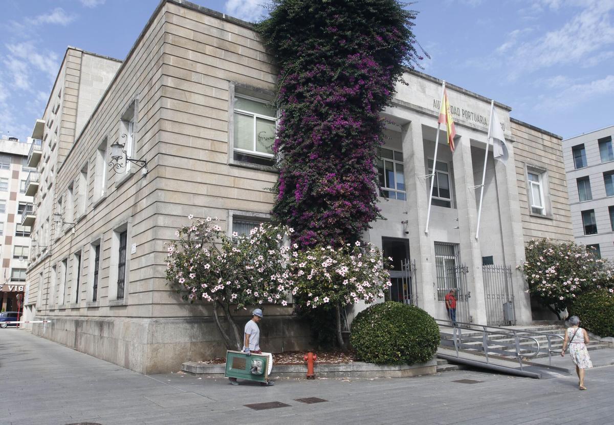 Sede de la Autoridad Portuaria, en praza da Estrela.