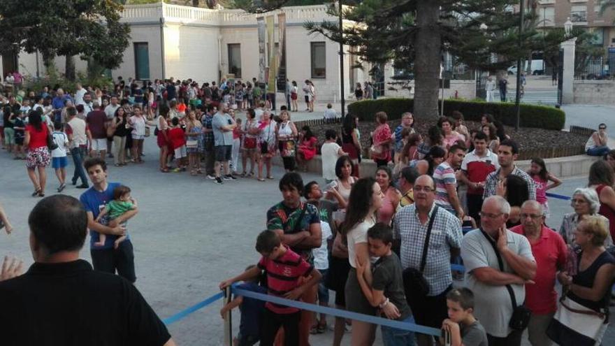 Los museos de Alicante se visten de blanco