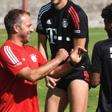 Hansi Flick y Kingsley Coman en el Bayern de Múnich