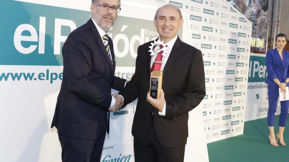 Nova Toma recibe el premio a la Promoción de Extremadura del año