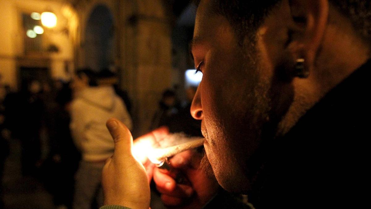 El 26,9% de los adolescentes españoles afirma haber consumido cannabis