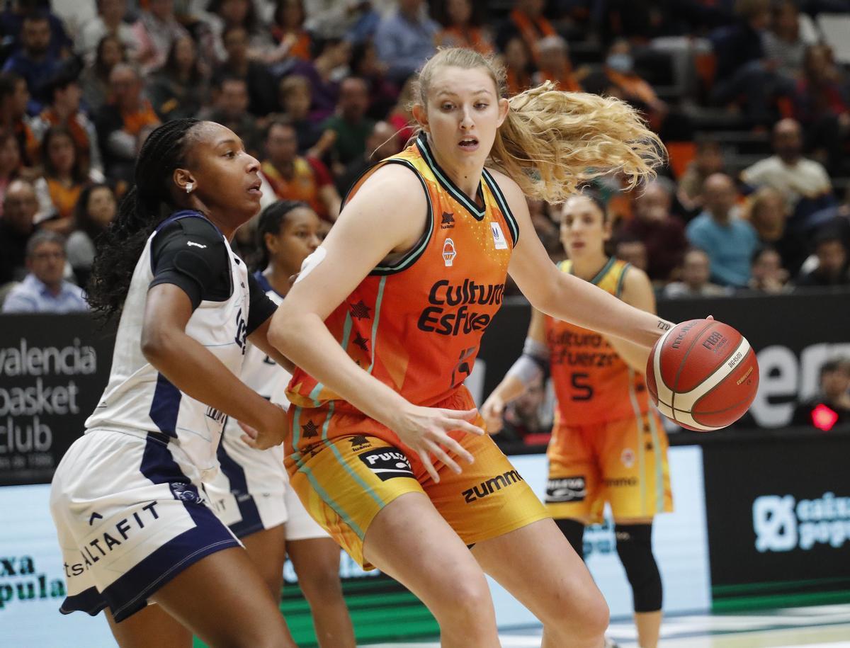 Las imágenes del Valencia Basket - TSN Leganés