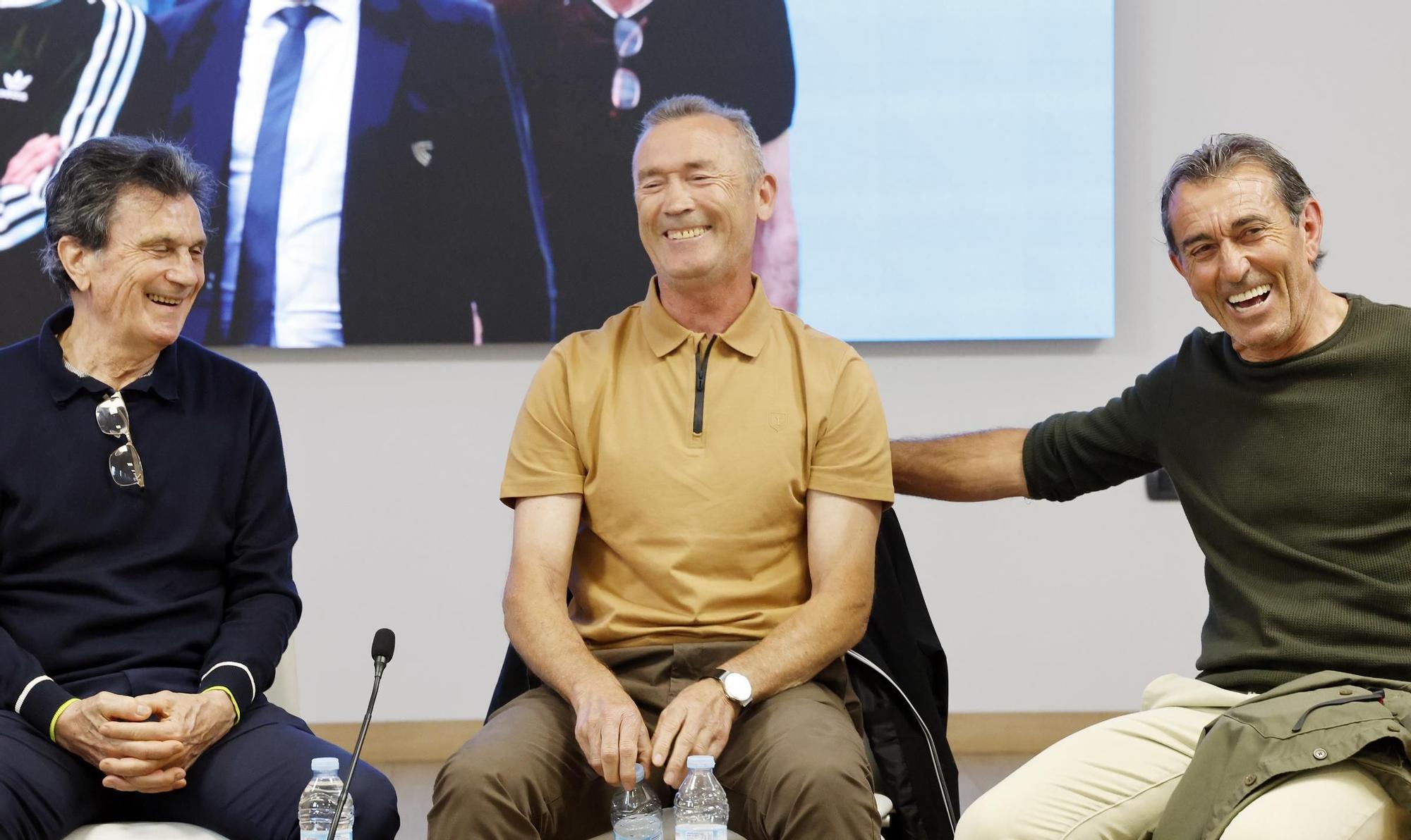 Encuentro de exjugadores y capitanes del Celta con suscriptores de FARO