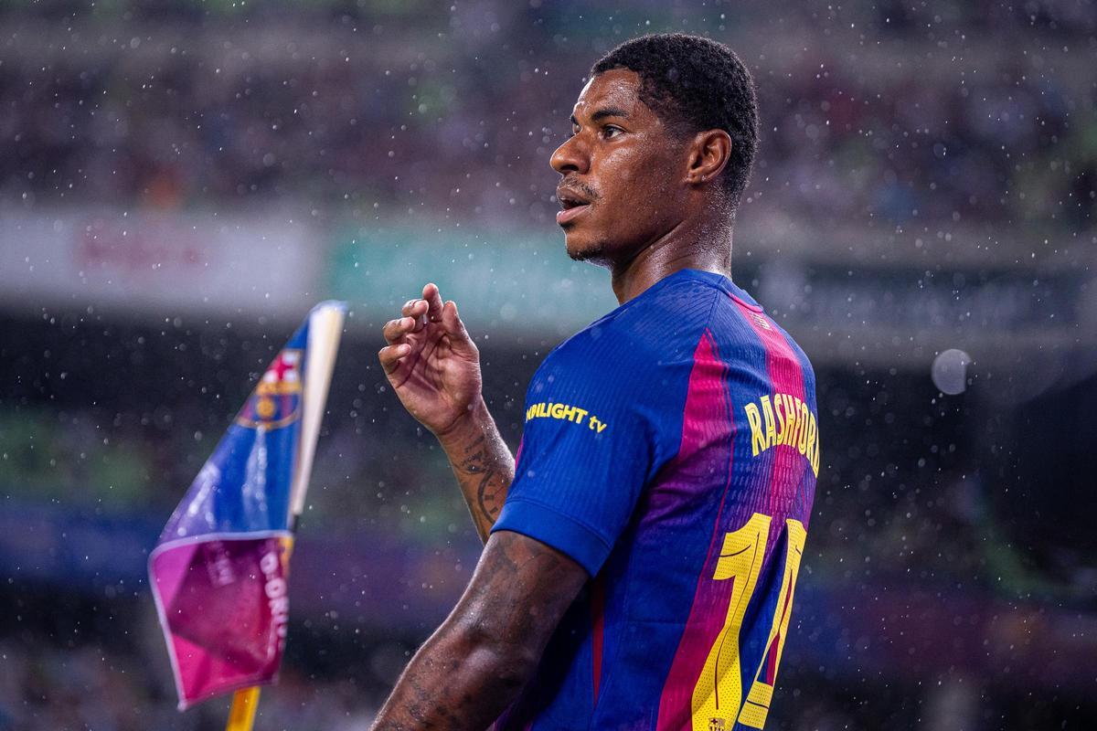 Rashford disfruta en el Barça