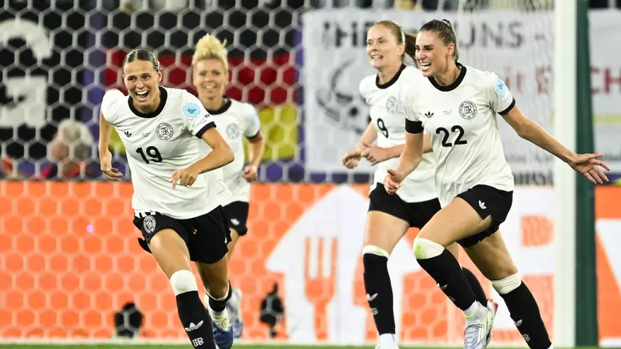 Alemania supera sin piedad a la Polonia debutante de Ewa Pajor