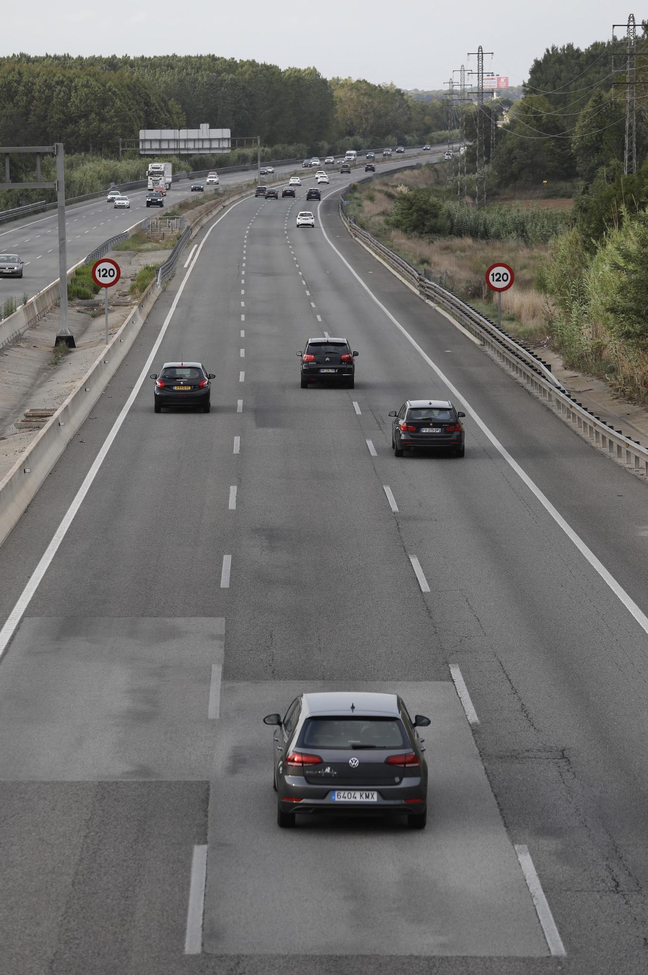 L’«operació tornada» es complica de nou amb cues i trànsit dens a l’AP-7