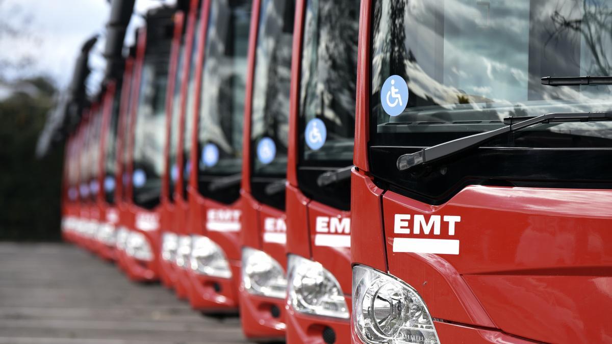 Autobuses de la EMT de València.