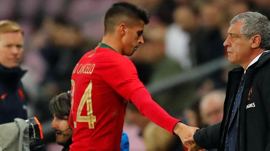 Cancelo en el partido Portugal-Holanda.