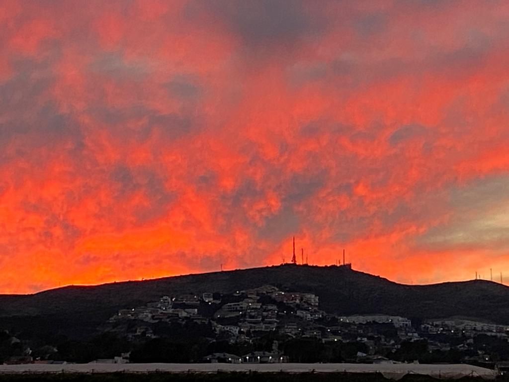 Nuevo candilazo en Valencia: espectacular cielo al anochecer