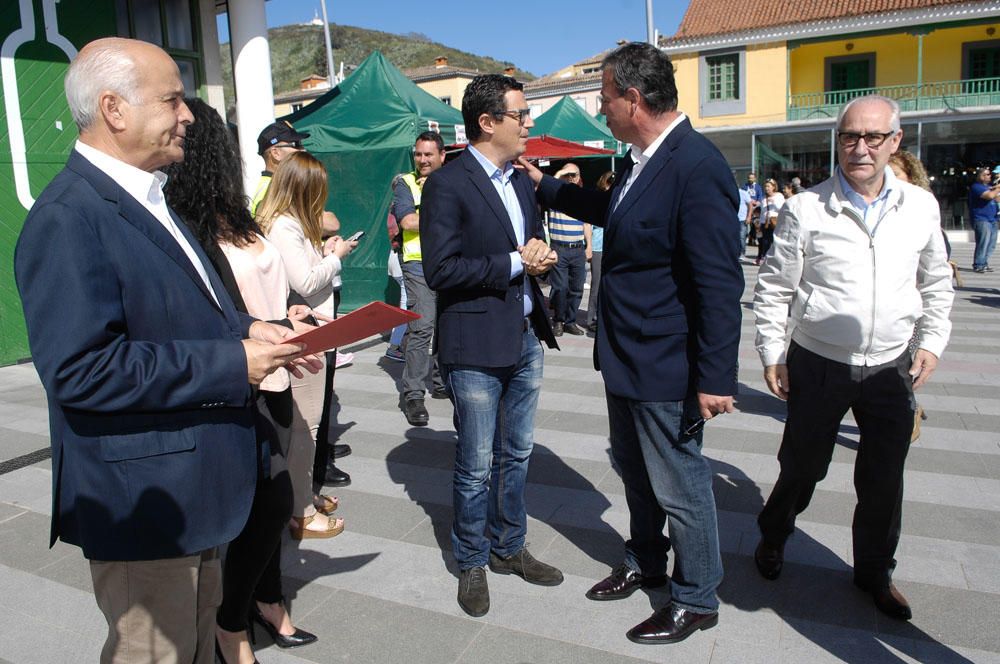 Feria de productos de la tierra en San Mateo