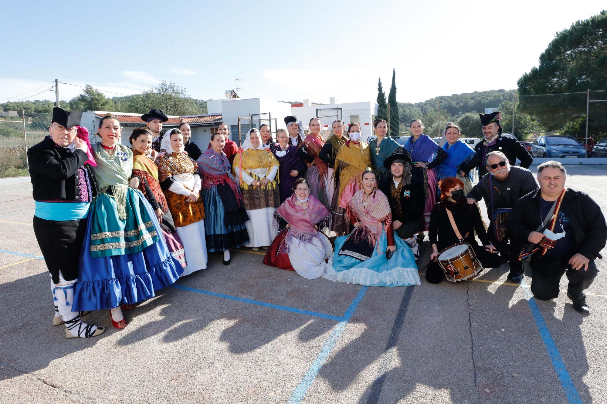 Festival y fiesta para los mayores en Forada