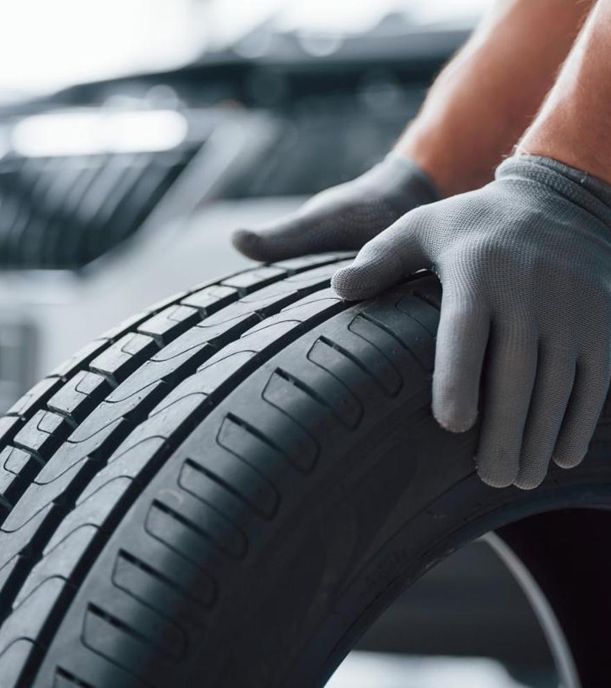 ¿Por qué algunas ruedas de coche tienen los tapones verdes?