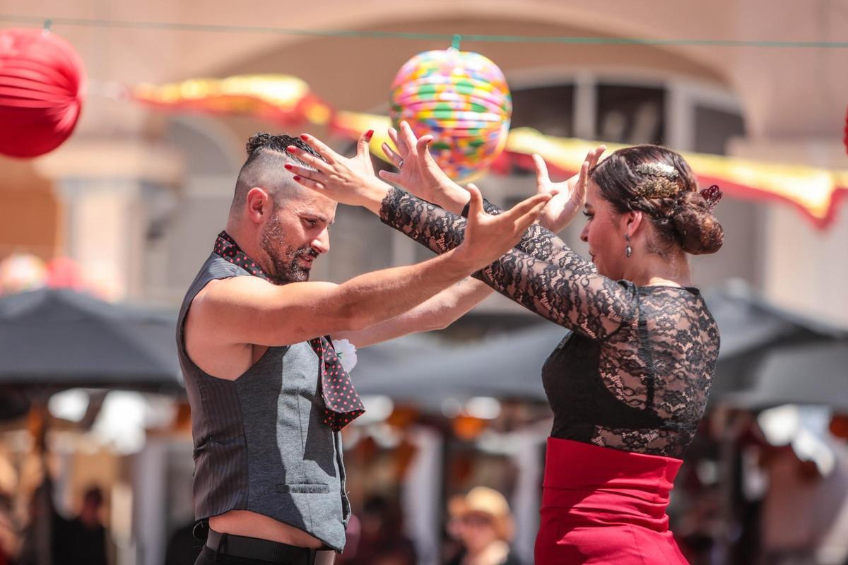 Dos bailaores en la feria del año pasado.