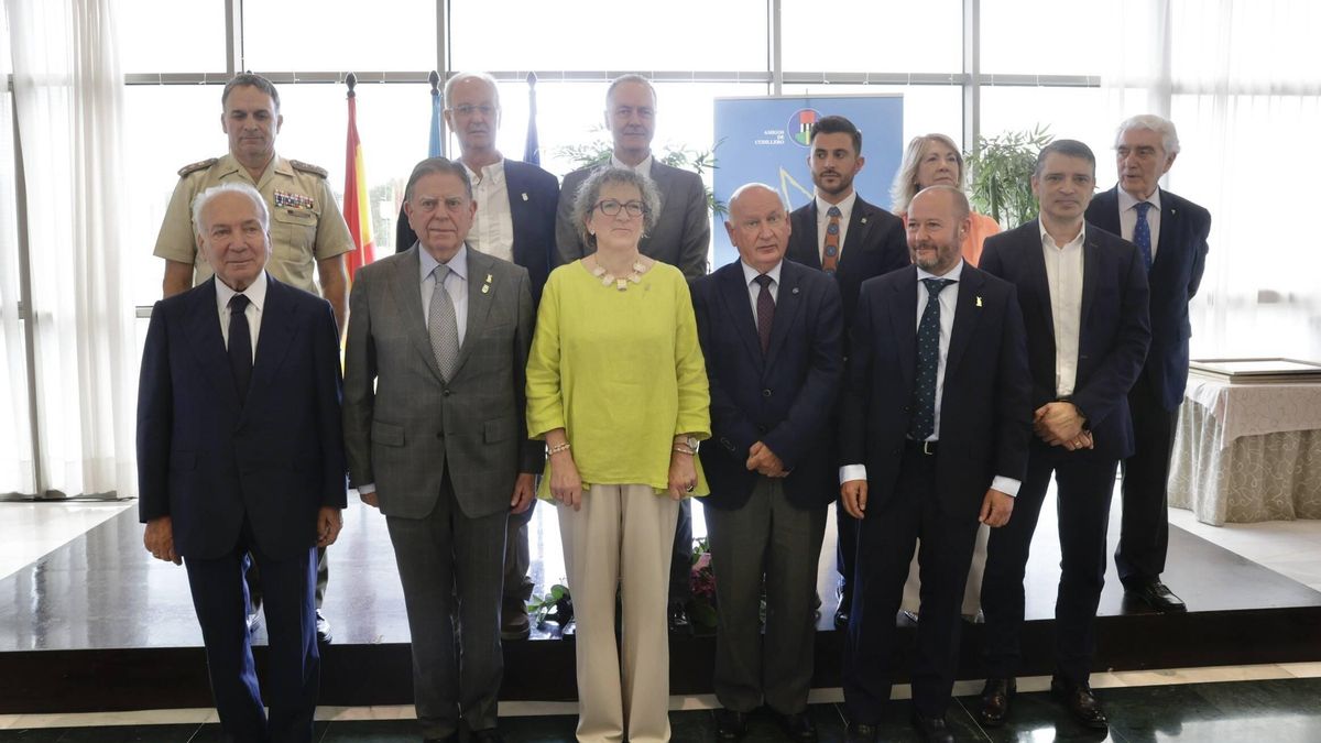 EN IMÁGENES | Ceremonia de entrega de los premios "Amuravela de Oro" 2025