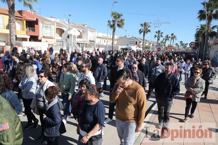 Los Alcázares se echa a la calle para exigir soluciones a las inundaciones