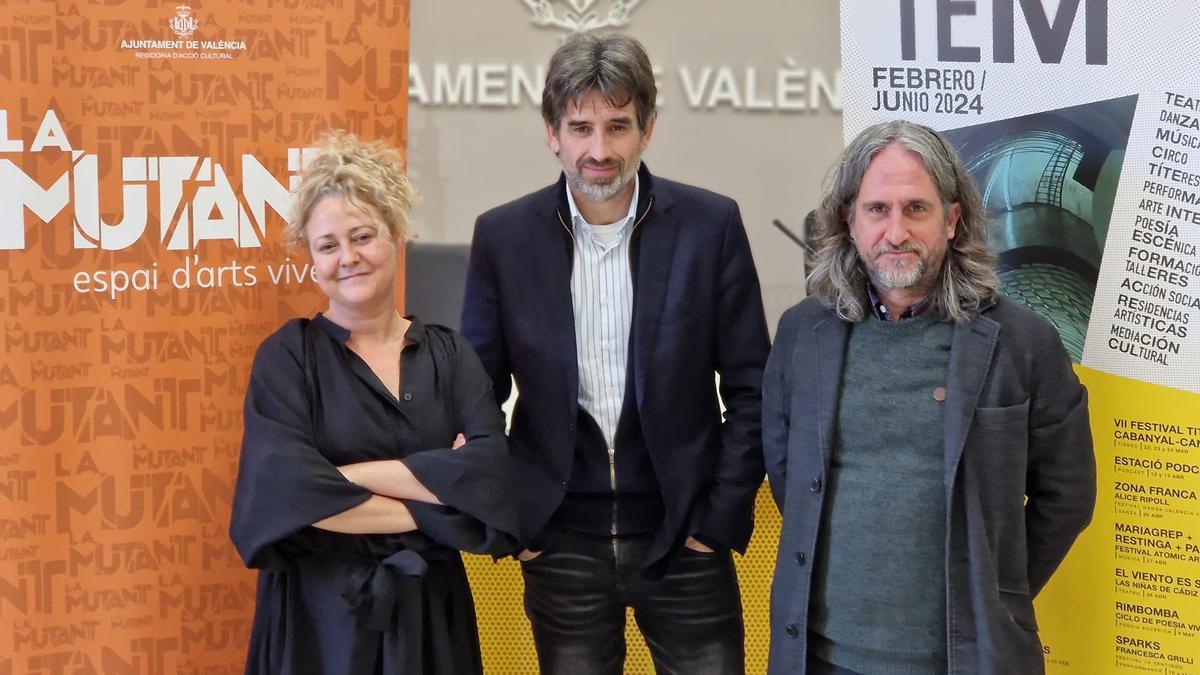 Clavel, Moreno y Artigot, durante la presentación.