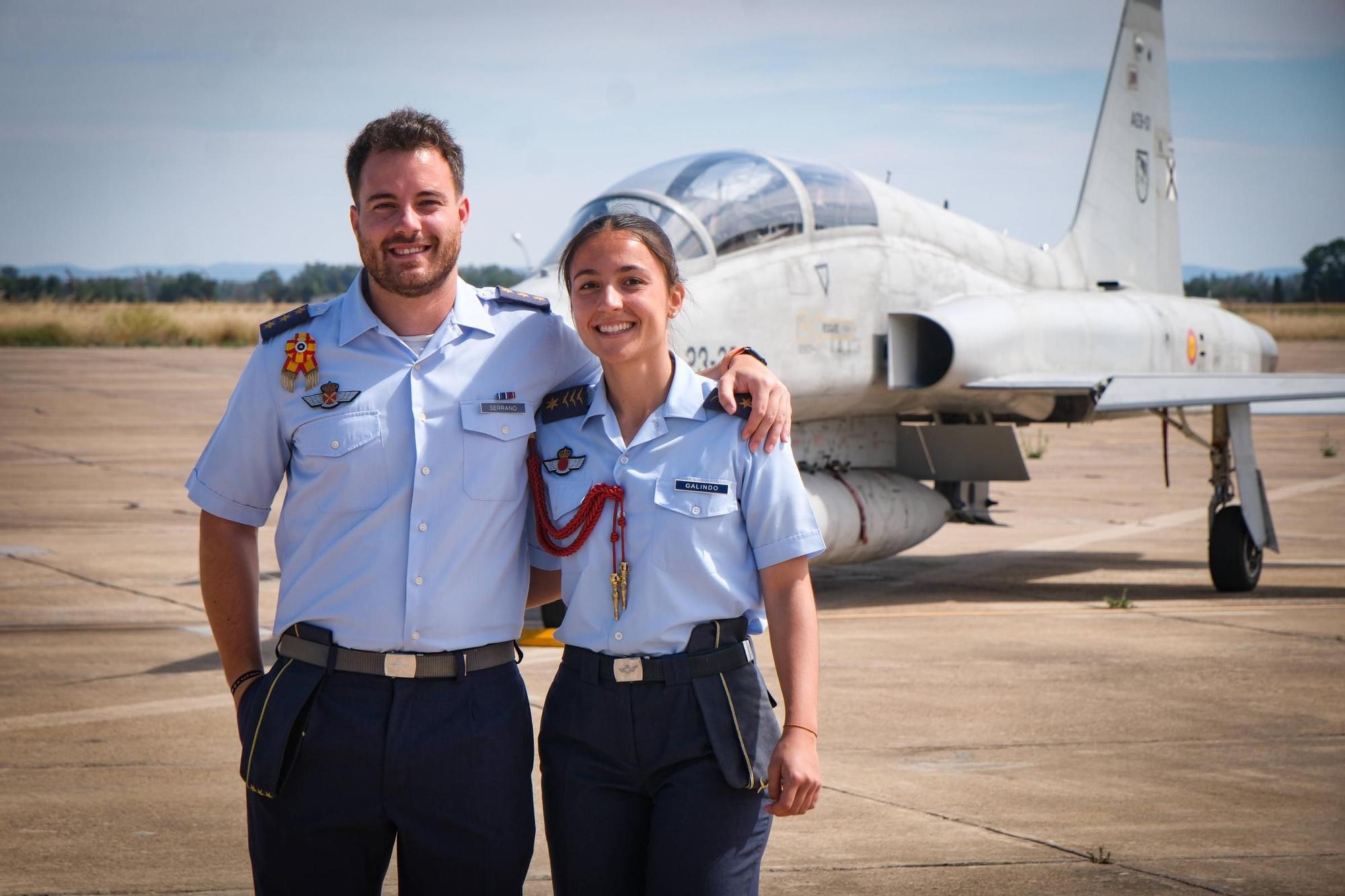 11 nuevos pilotos de caza finalizan su formación en la Base Aérea de Talavera la Real