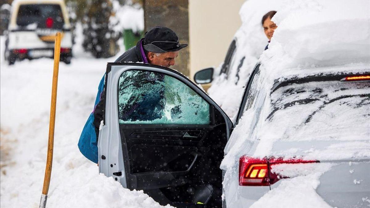 La borrasca Filomena mantiene a España en alerta por frío, nieve y lluvia