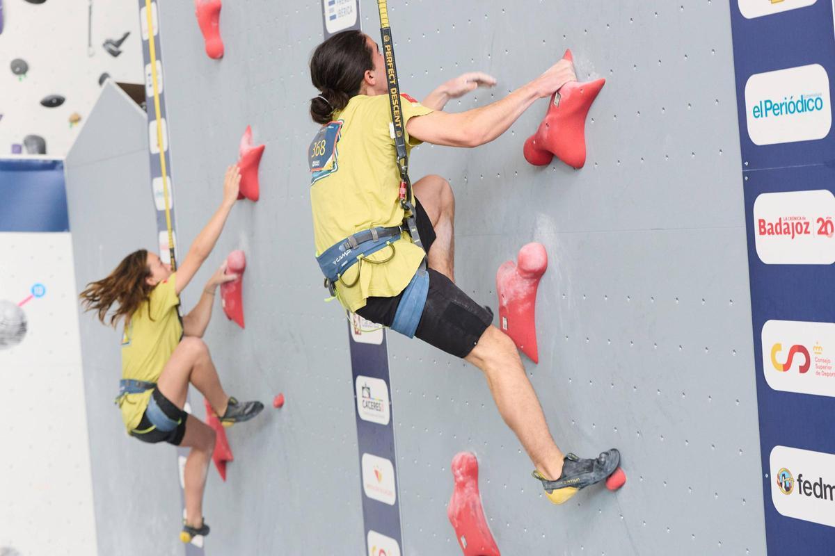 Galería | Instantáneas del arranque de la segunda jornada de la Copa de España de escalada en Cáceres