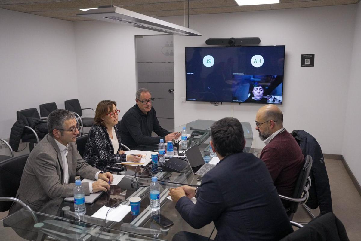 Reunión de urgencia en la estación de Sants entre Generalitat, Gobierno y Adif