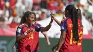 Vicky López celebra el gol con el que España redondeó su victoria por 5-0 ante Ucrania