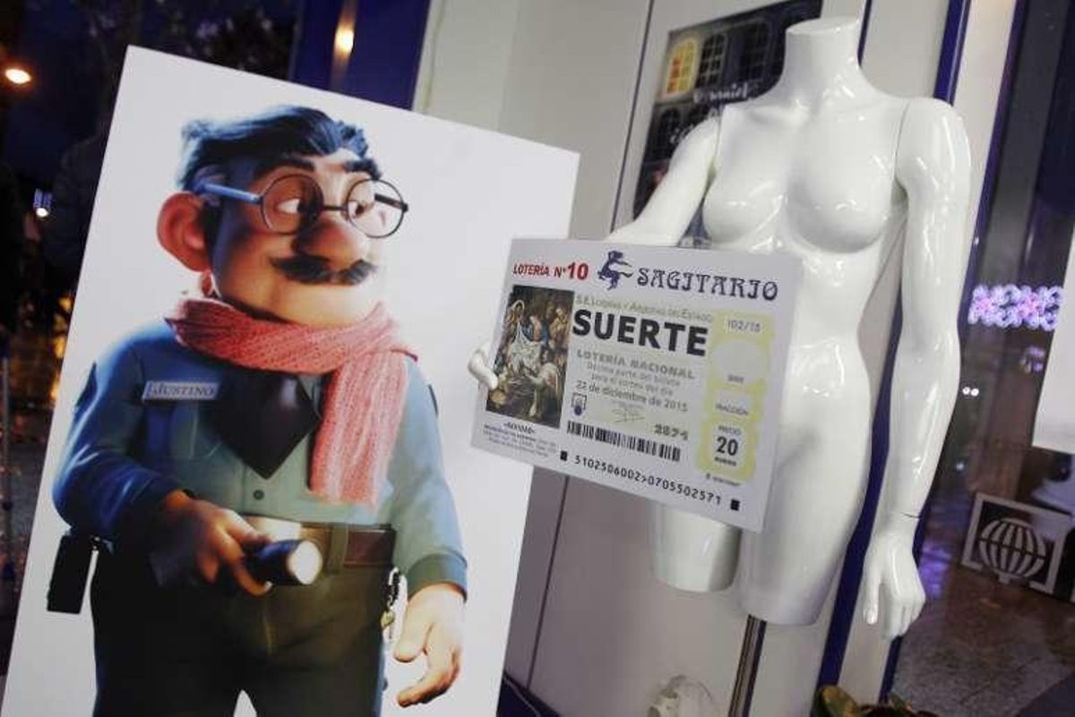 VIGO 4 COSTADOSLas administraciones de lotería reparten ilusión para el sorteo de Navidad