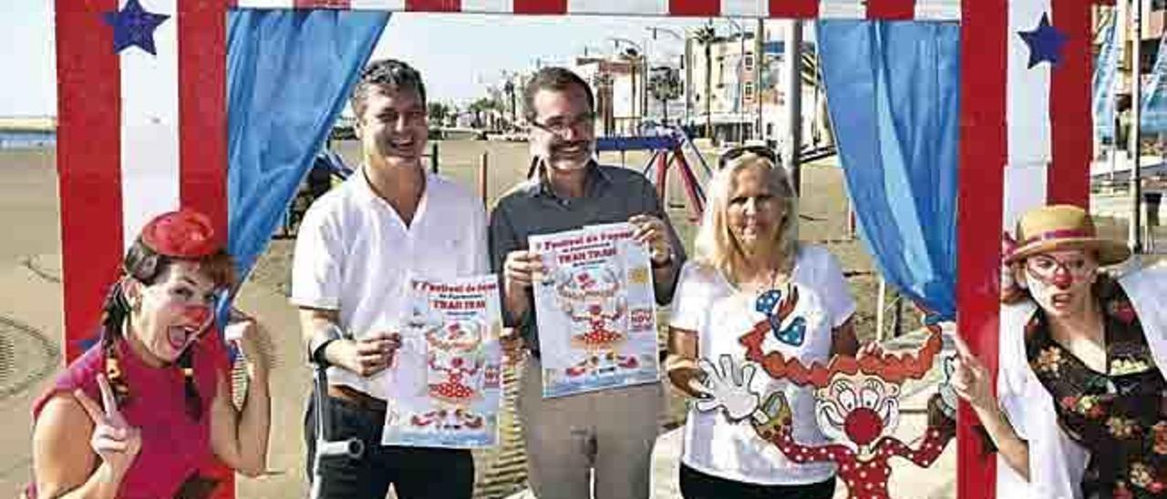 Salvador Delgado, Marcial Morales y Pilar Rodríguez, ayer en Gran Tarajal