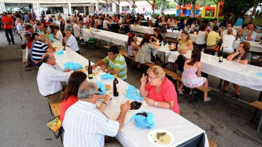 La cita gastronómica será un aliciente añadido al paso de la gran ronda ciclista.  // Iñaki Abella