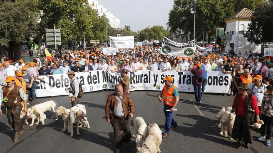 Los cazadores se manifestarán el domingo en Córdoba para reivindicar su &quot;modo de vida&quot;