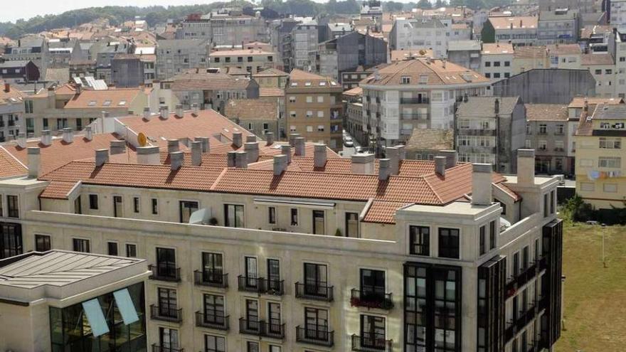 Panorámica del núcleo urbano de Lalín desde la urbanización de O Regueiriño. // Bernabé/Gutier