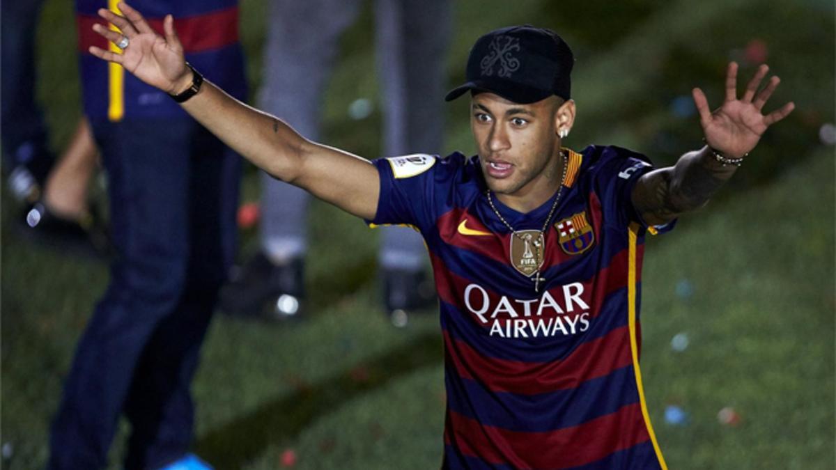 Neymar tiene contrato hasta 2018