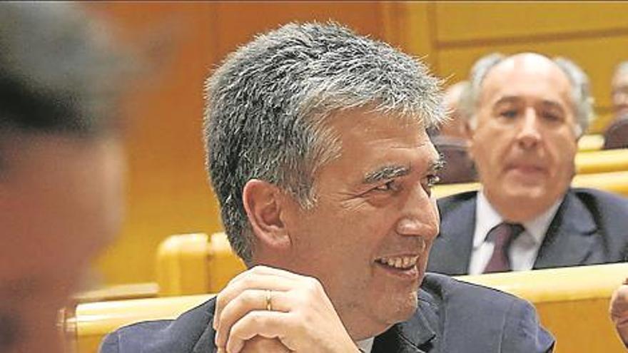 El PP rompe con el PSOE para blindar a Ignacio Cosidó