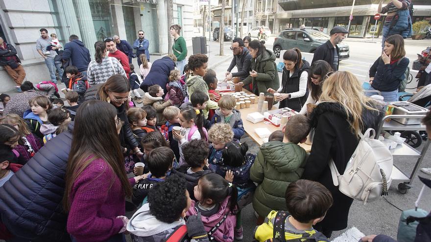 Tret de sortida a la pacificació del carrer dels Artillers