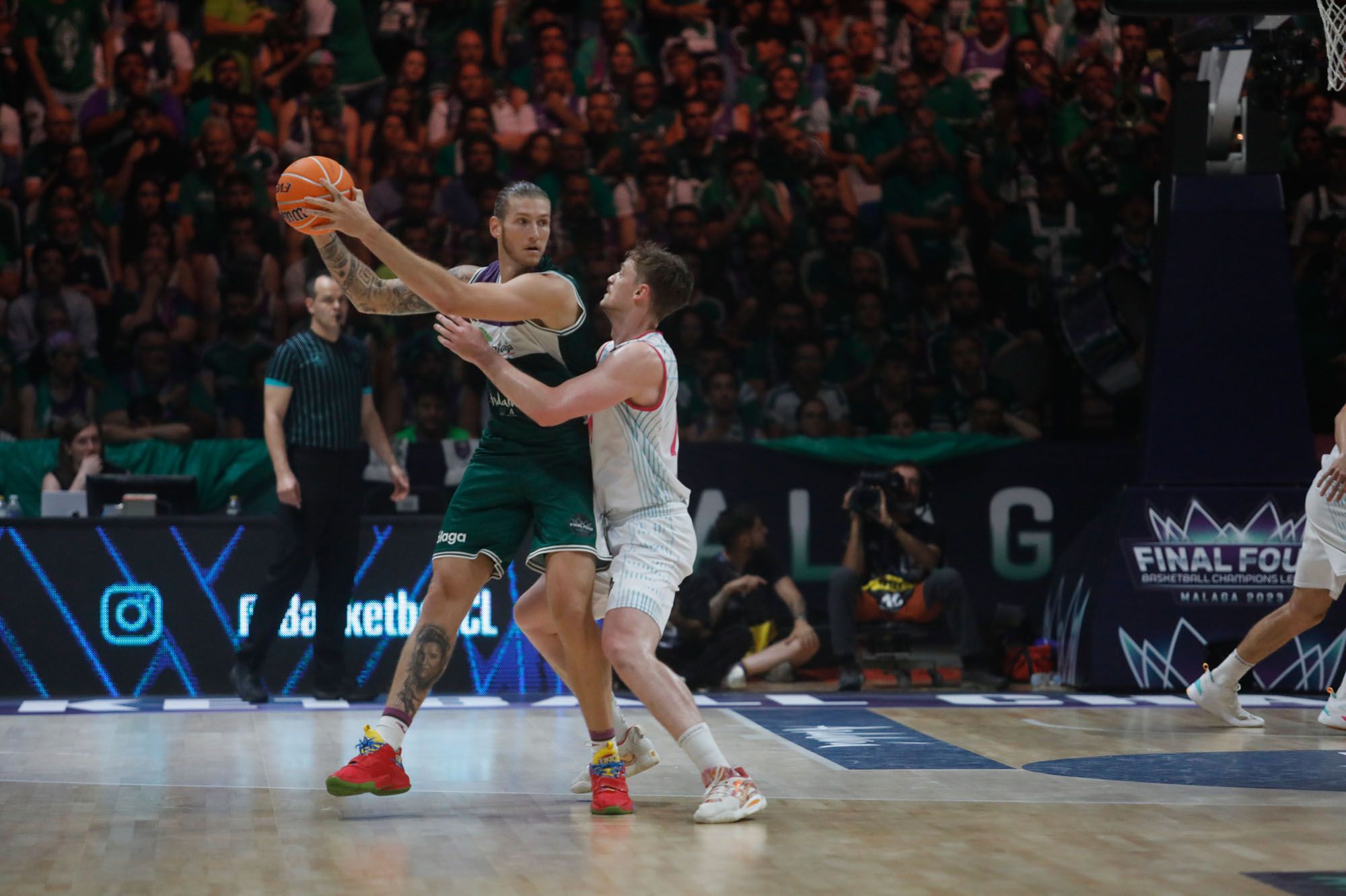 El Unicaja - Telekom Bonn, semifinal de la BCL, en imágenes