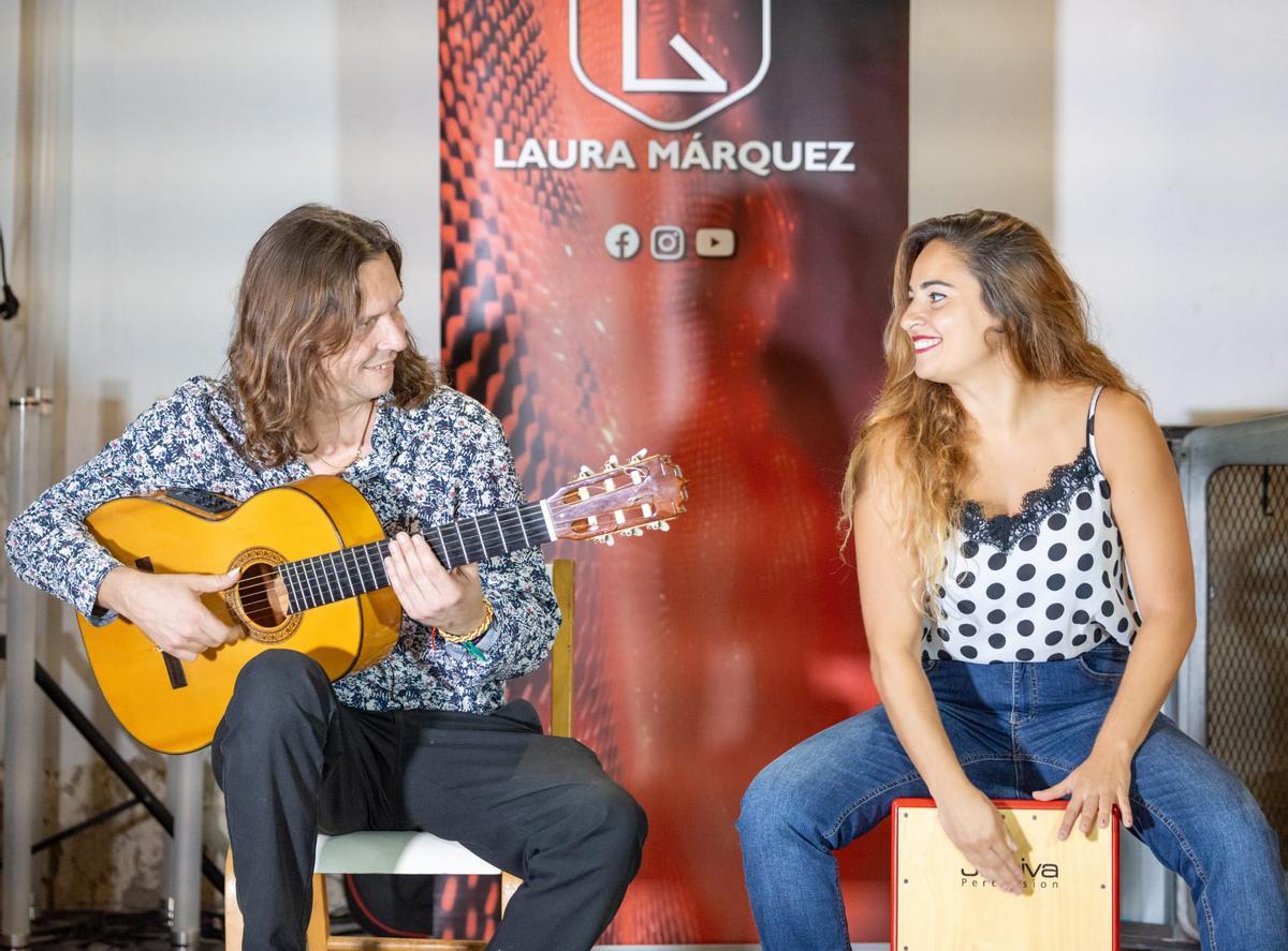 Reynier Mariño y Laura Márquez.