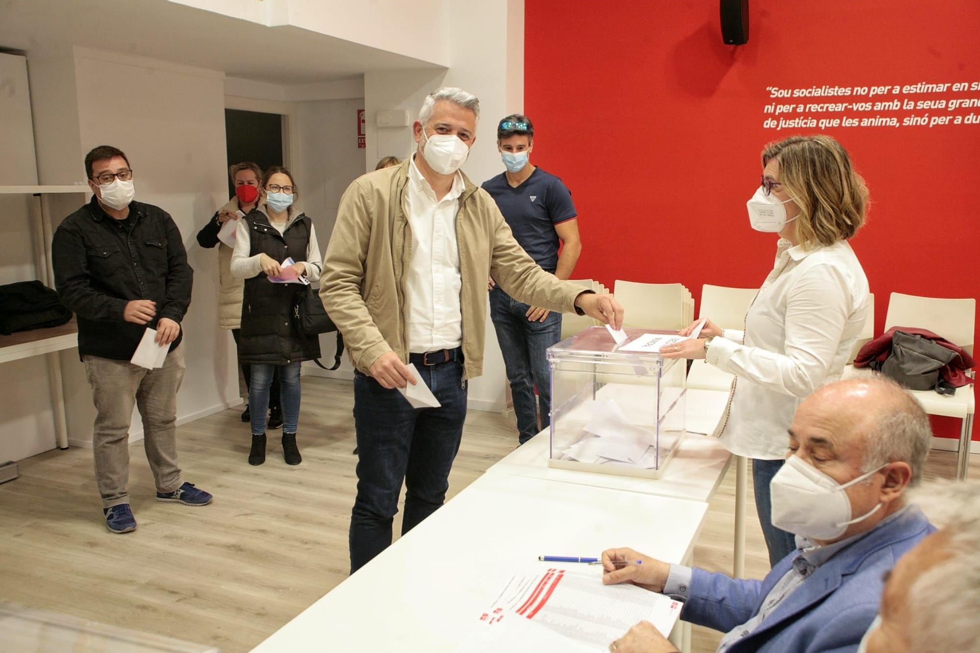 Las imágenes de la asamblea de Castelló del PSPV-PSOE