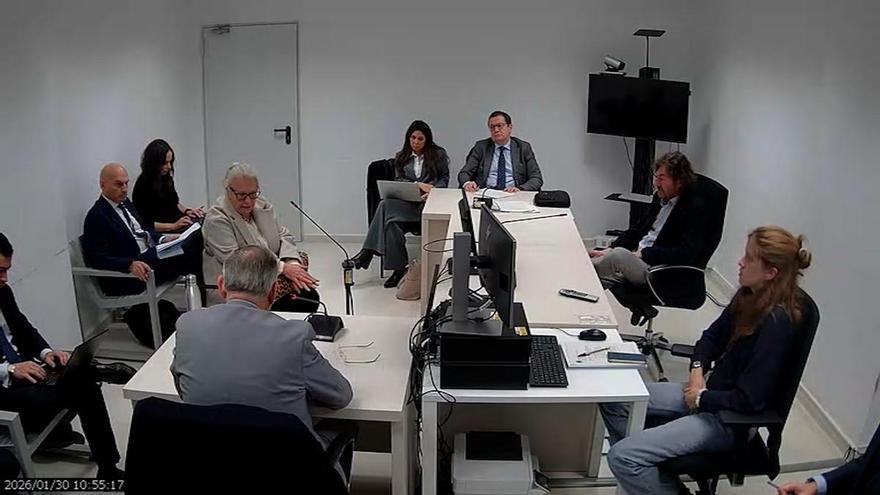 Nueva fase del juicio contra Ábalos: la hora de las empresarias del chalet que disfrutó en Cádiz y el efectivo para Ferraz