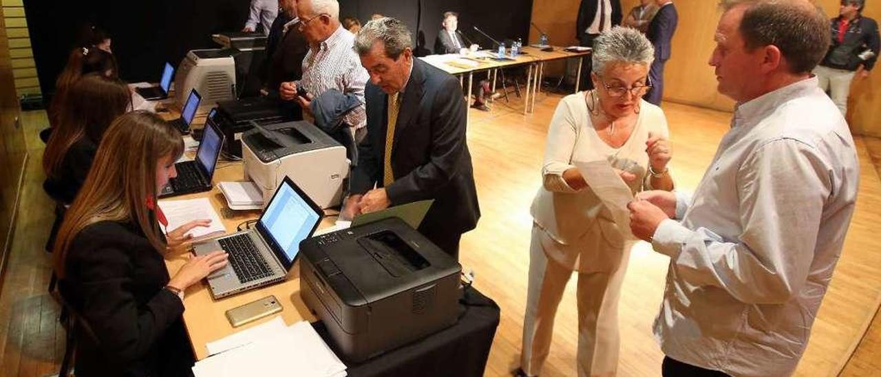 Accionistas de Pescanova S.A., el pasado septiembre, en la asamblea general de la compañía. // M.G. Brea