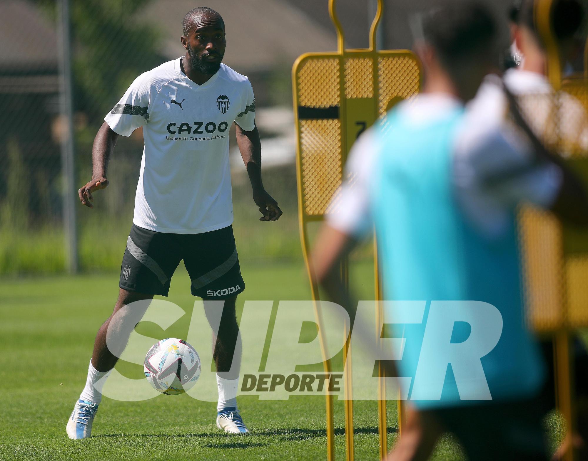 Asúi ha sido el entrenaiento del Valencia CF hoy en Suiza