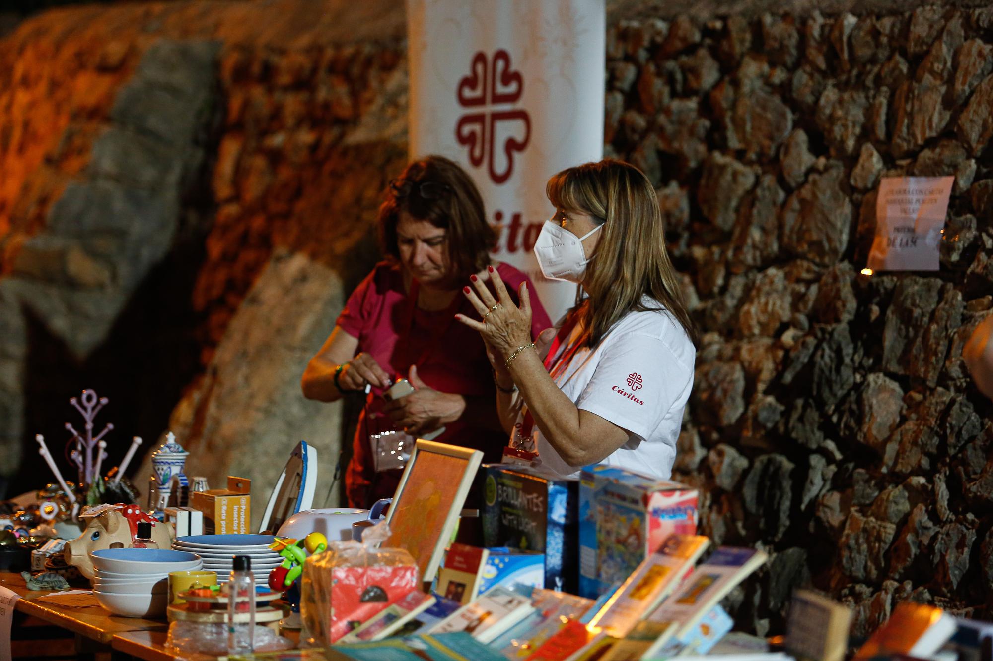 El Institut d'Estudis Eivissencs celebró su fiesta de la Nit de Sant Joan en Puig d'en Valls.