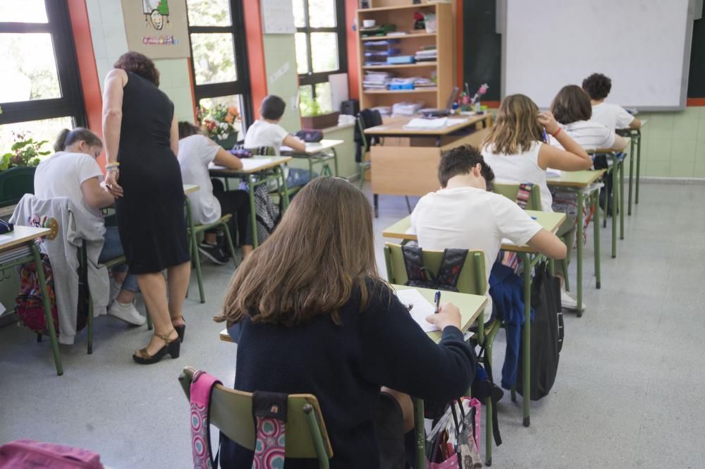 La Plataforma Galega en Defensa do Ensino Público cifró este mediodía en más de un 80% los alumnos convocados a las pruebas de evaluación de 6º de Primaria y 4º de ESO que no acudieron a realizarlas.