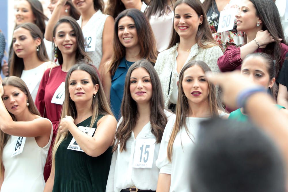 La aspirantes a fallera mayor de València visitan el IVAM